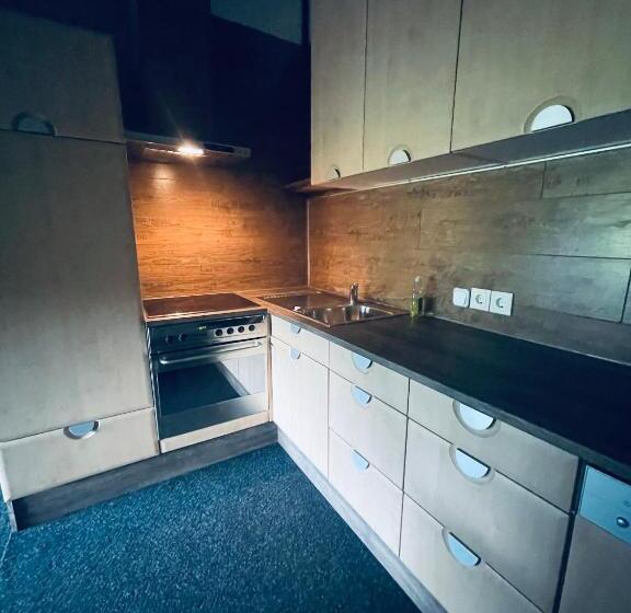 Апартаменты 1 Спальня с Видом, Appartement Sabrina