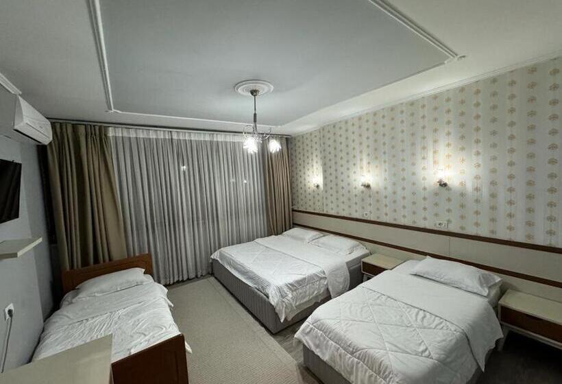 家庭间, Kocibelli Pool & Spa