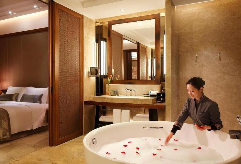 Люкс, Intercontinental Kunming, An Ihg