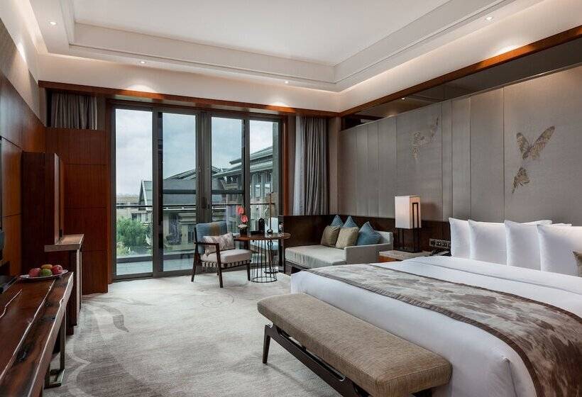 Номер Премиум, Intercontinental Kunming, An Ihg