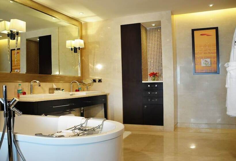 Номер Executive, Jw Marriott Hotel Bengaluru