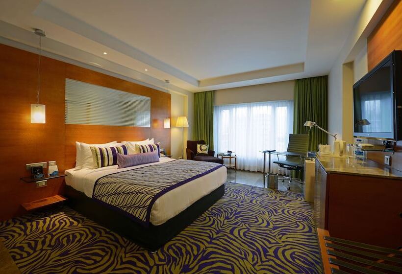 اتاق سوپریور, Radisson Blu Hotel Ahmedabad