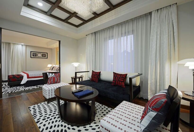 سوییت, Radisson Blu Hotel Ahmedabad