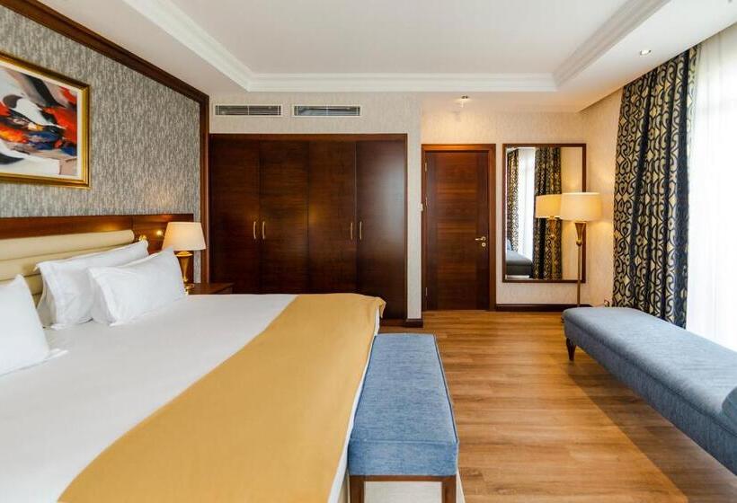 سوییت خانوادگی, Wellborn Luxury