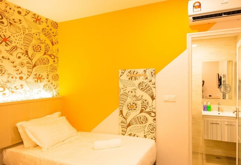 Номер Стандарт, The Crown Hotel Klia