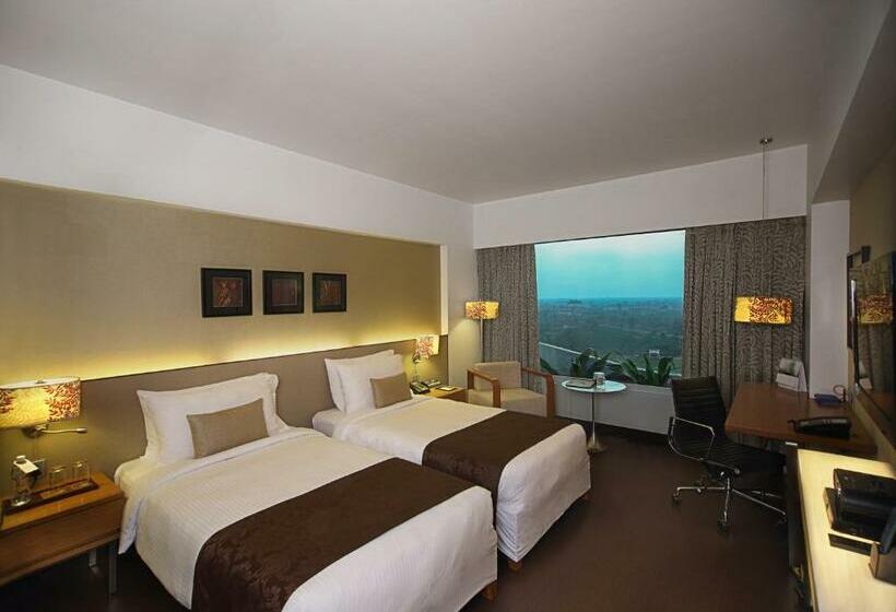 اتاق لوکس, Fortune Select Sg Highway, Ahmedabad   Member Itc S Hotel Group