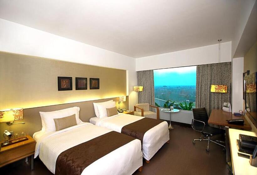 اتاق لوکس, Fortune Select Sg Highway, Ahmedabad   Member Itc S Hotel Group