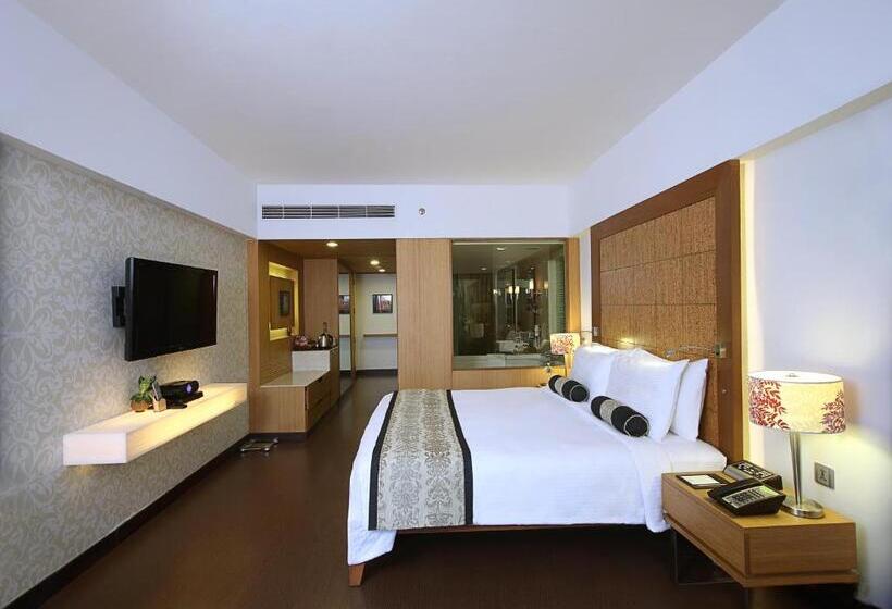 اتاق کلاب, Fortune Select Sg Highway, Ahmedabad   Member Itc S Hotel Group