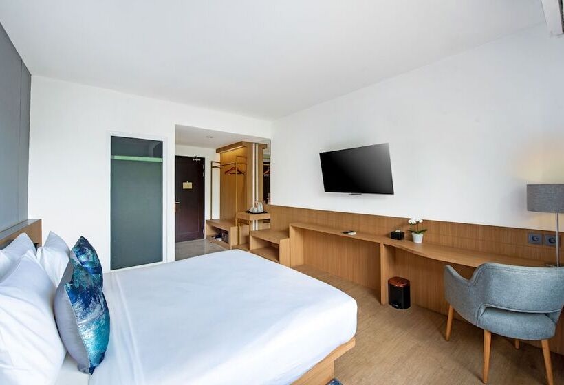 Номер Superior с Террасой, Oakwood Hotel & Apartments Taman Mini Jakarta