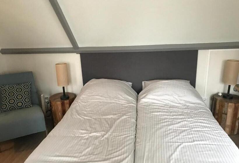 اتاق لوکس, B&b Zee Van Tijd Domburg