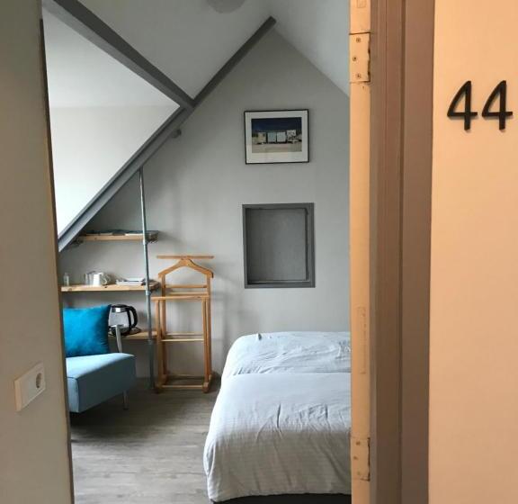 اتاق لوکس, B&b Zee Van Tijd Domburg