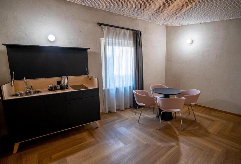 Номер Deluxe, La Meridiana