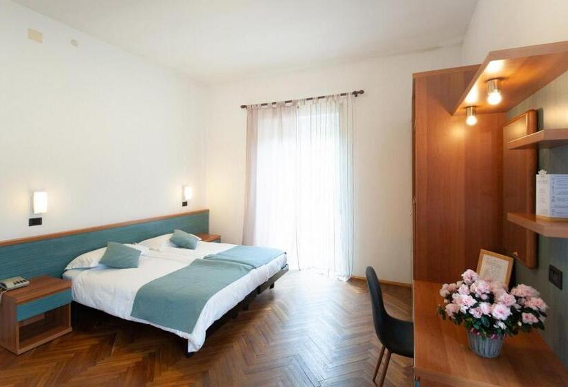 标准间, Albergo San Carlo