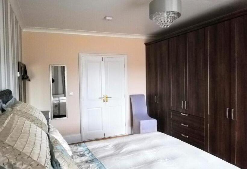 اتاق استاندارد, Hunters Lodge B&b