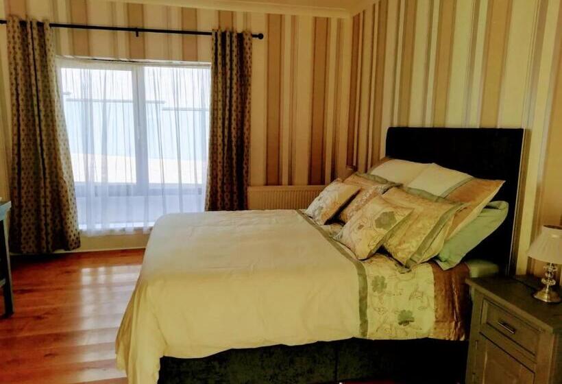 اتاق استاندارد, Hunters Lodge B&b