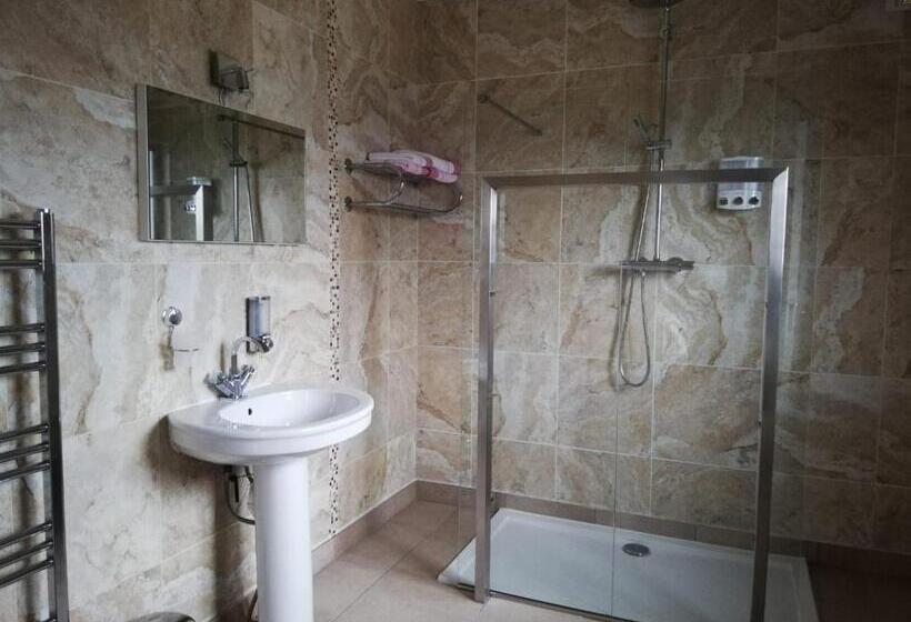 اتاق استاندارد, Hunters Lodge B&b