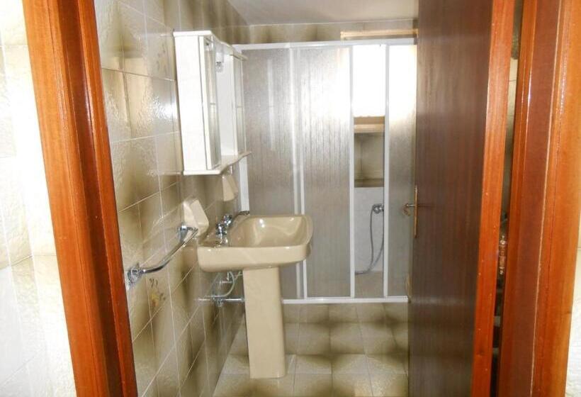 Apartamento 1 Dormitório Vista Jardim, Residence Stefano