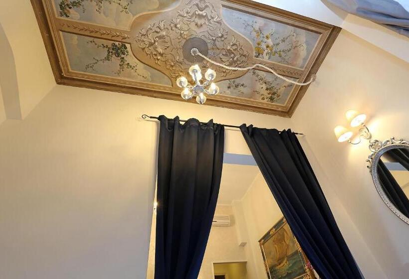 Люкс с гидромассажем, Liberty Rome Suites   Liberty Collection