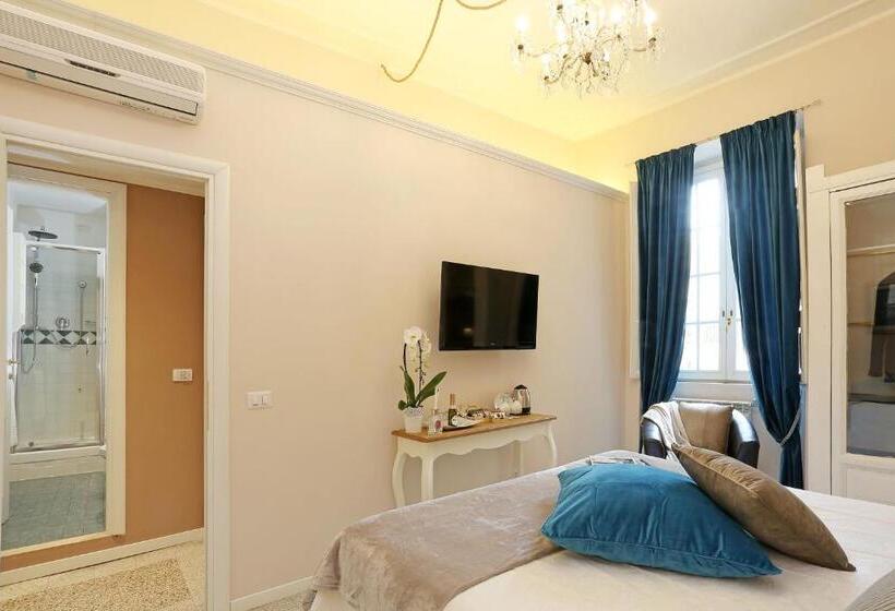 Люкс 2 Спальни, Liberty Rome Suites   Liberty Collection