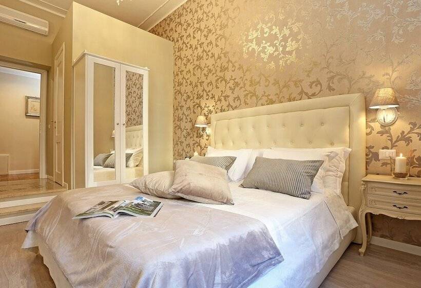 Номер Deluxe, Liberty Rome Suites   Liberty Collection
