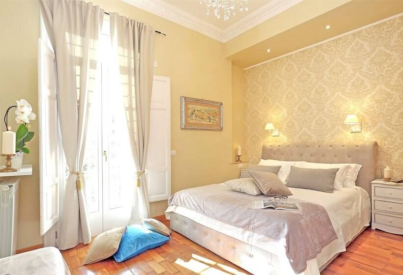 Номер Superior, Liberty Rome Suites   Liberty Collection