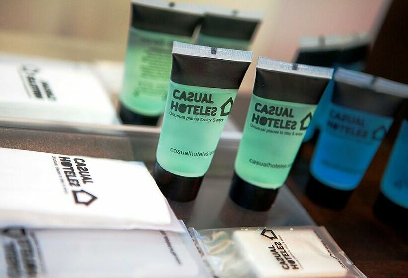 اتاق استاندارد چهار تخته, Casual De Las Letras Sevilla