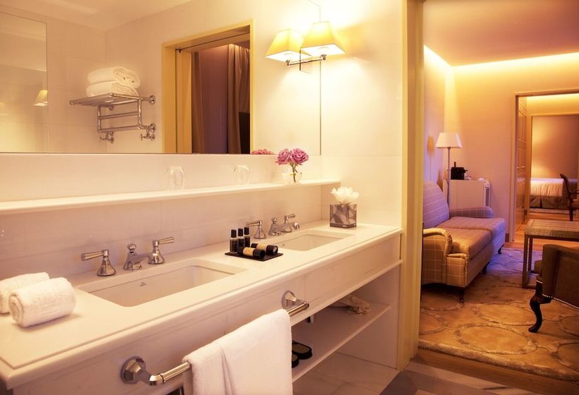 패밀리 룸, Urso Hotel & Spa, A Small Luxury Hotel Of The World