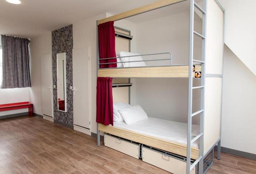Bed in Gedeelde Kamer met Gedeelde Badkamer, St Christopher S Inn Paris   Gare Du Nord