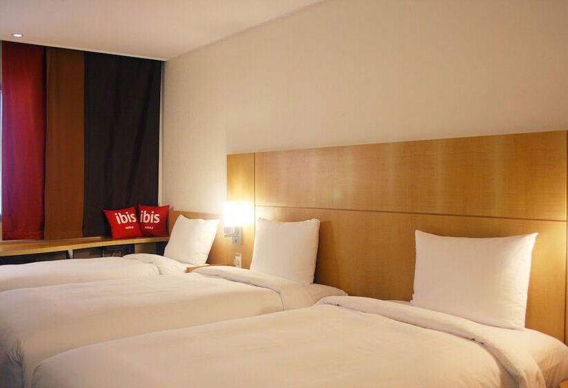 اتاق استاندارد سه نفره, Ibis Ambassador Seoul Insadong Myeongdong
