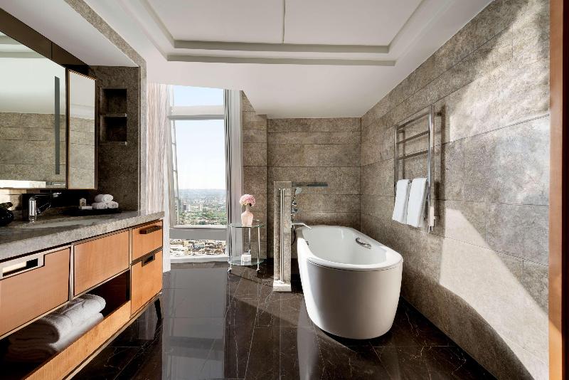 Люкс Премиум, Shangrila The Shard, London