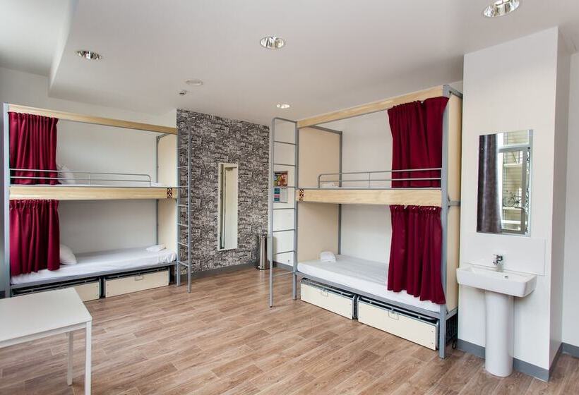 Bed in een Gedeelde Kamer, St Christopher S Inn Paris   Gare Du Nord