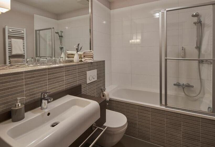 Люкс, Via Regia   Vias Hotels