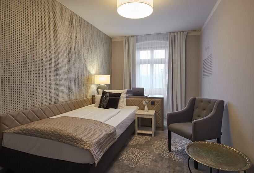 غرفة قياسية فردية, Via Regia   Vias Hotels