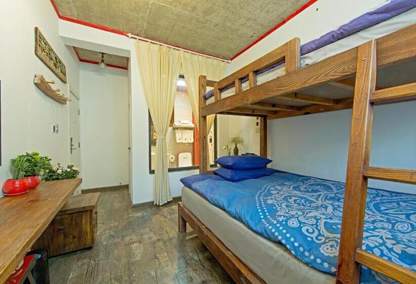 Номер Стандарт с Койками, Old Story Inn Dali Ancient Town
