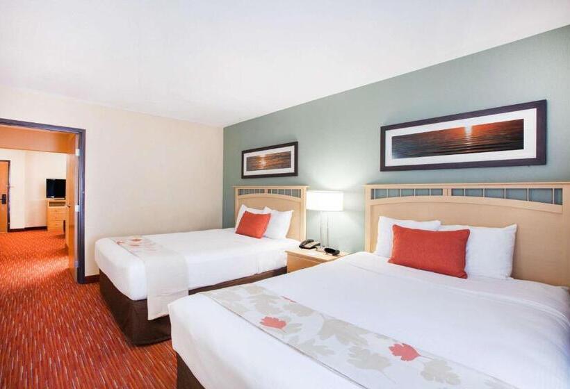 سوییت, Hawthorn Extended Stay By Wyndham Corpus Christi