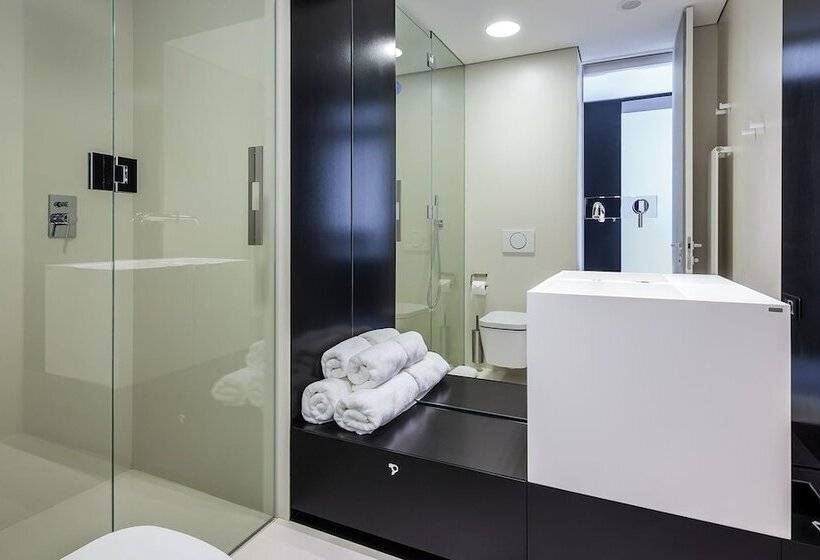اتاق استاندارد, Privo