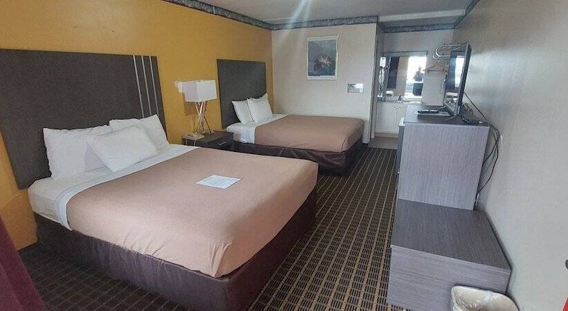 스탠다드 룸 더블 침대 2개, Rodeway Inn