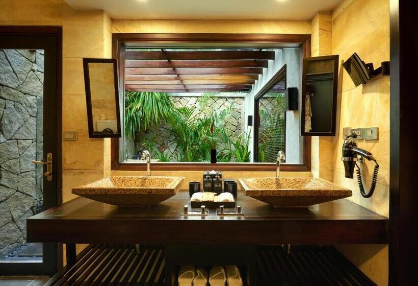 ویلای دلوکس 1 خوابه با چشم‌انداز دریا, Amiana Resort Nha Trang