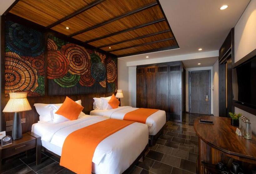اتاق لوکس با چشم‌انداز دریا, Amiana Resort Nha Trang
