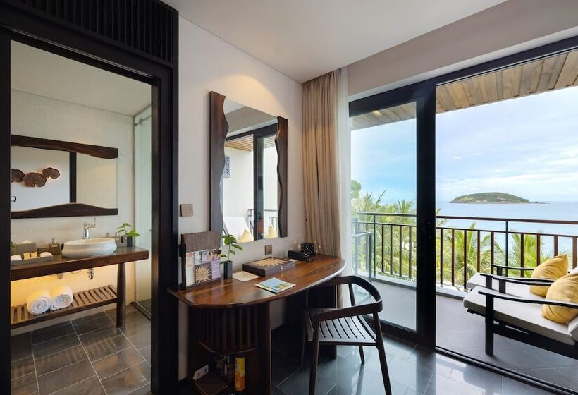 اتاق لوکس با چشم‌انداز دریا, Amiana Resort Nha Trang