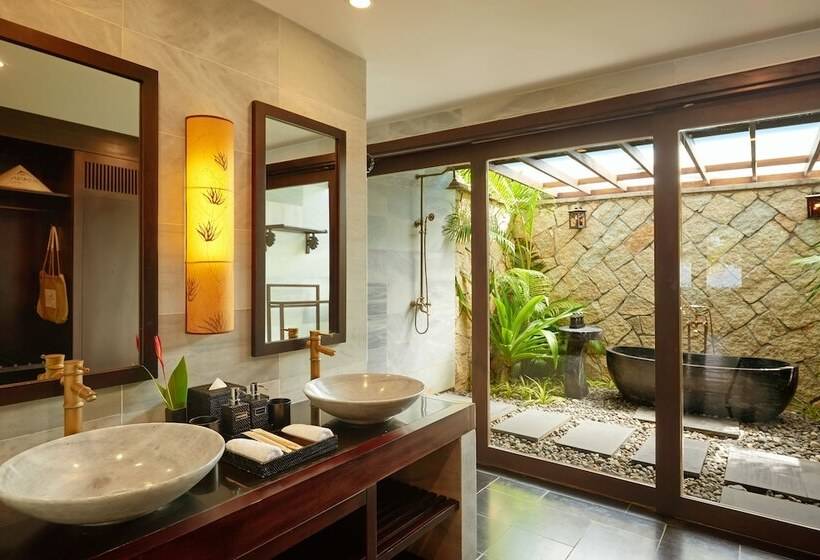 ویلای دلوکس 1 خوابه با چشم‌انداز دریا, Amiana Resort Nha Trang