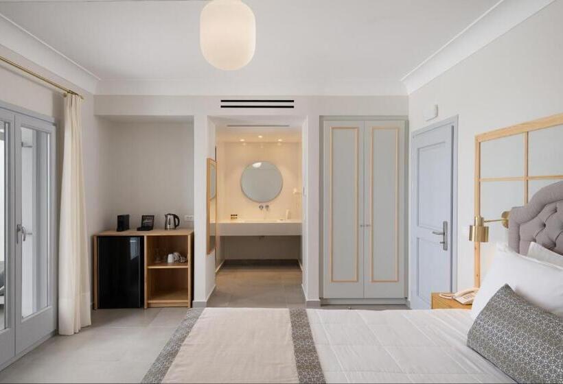 سوییت اجرایی, De Sol Hotel & Spa
