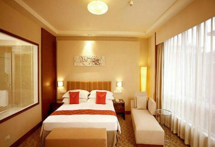 استودیوی استاندارد, Ramada Beijing North