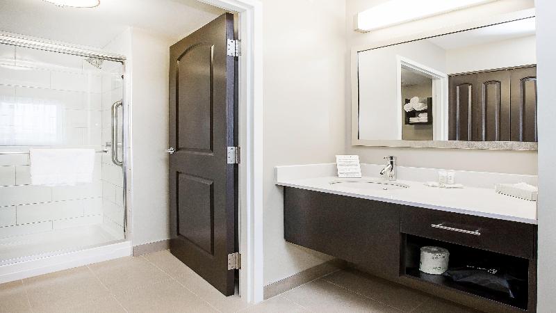 套房, Staybridge Suites West Edmonton, An Ihg