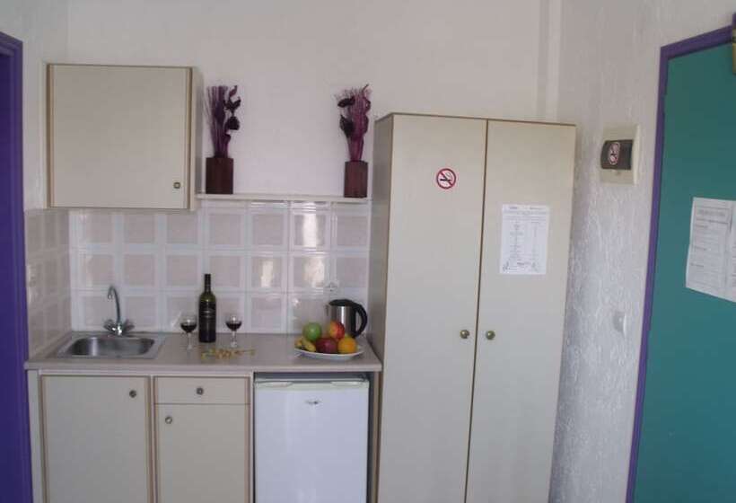استودیوی استاندارد, Litsa Studios