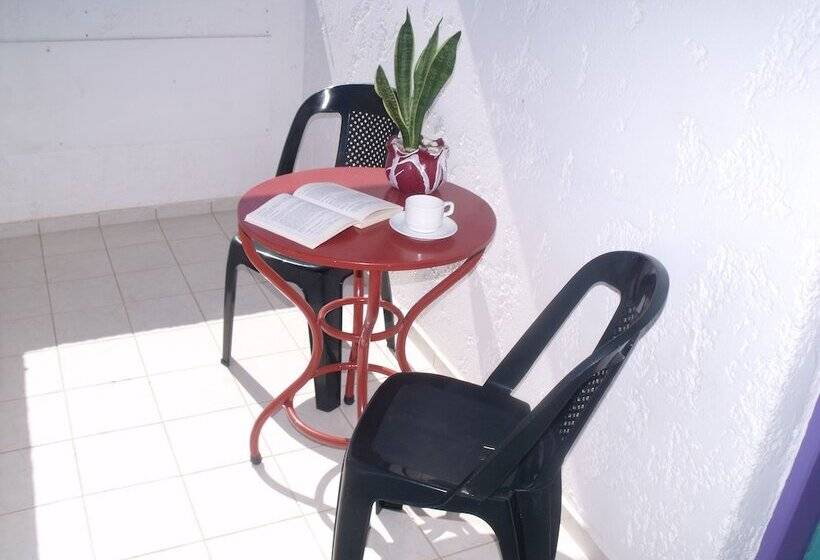 استودیوی استاندارد, Litsa Studios