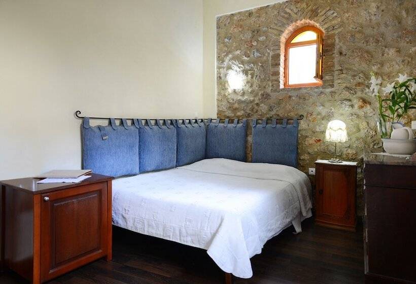 اتاق استاندارد, Ganimede Hotel, Galaxidi