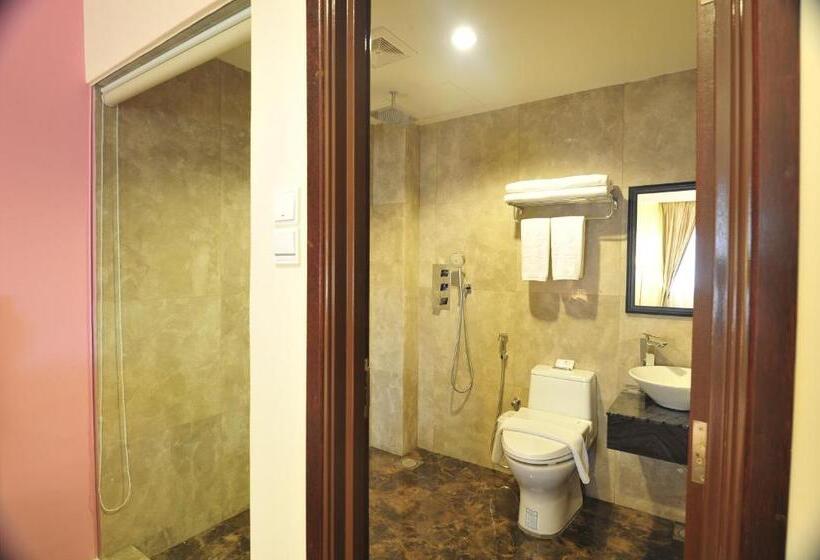 Premium Zimmer, Hallmark Crown