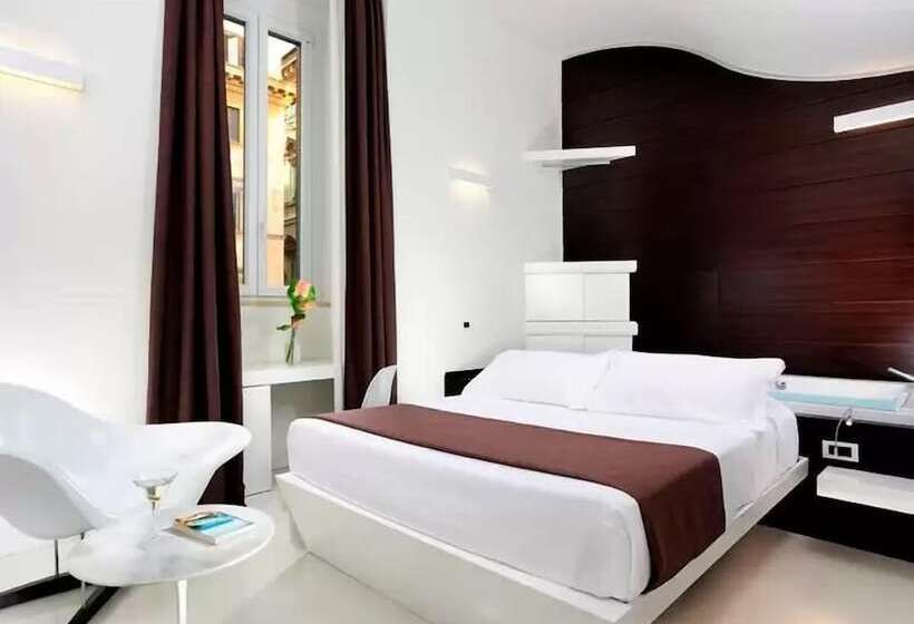 سوییت, Navona Stay