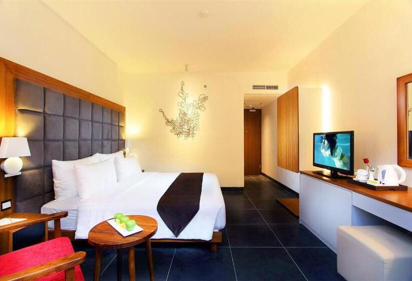 Номер Deluxe, The 1o1 Bali Fontana Seminyak